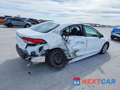 Trzecie zdjęcie samochodu z tyłu: 2026 TOYOTA COROLLA LE VIN:5YFB4MDEXTP370179 - miniatura
