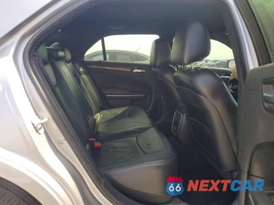 Zdjęcie 10 z 13 samochodu: 2013 CHRYSLER 300 VIN:2C3CCAAG5DH572337 - miniatura