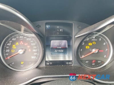 Zdjęcie 9 z 11 samochodu: 2016 MERCEDES-BENZ C 300 4MATIC VIN:55SWF4KB2GU143556 - miniatura