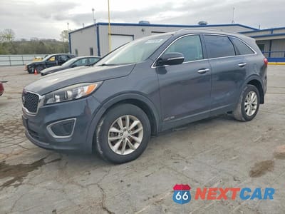 2017 KIA SORENTO LX V6 5XYPGDA5XHG302994 - główne zdjęcie licytacji z USA - miniatura