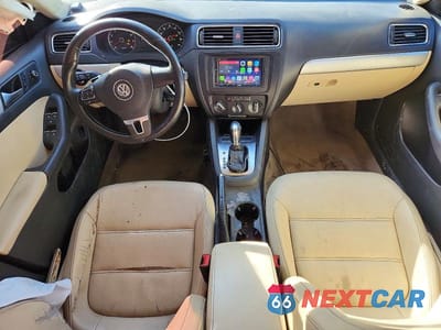 Zdjęcie 8 z 12 samochodu: 2013 VOLKSWAGEN JETTA SE VIN:3VWDP7AJ1DM224195 - miniatura