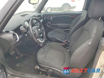 Zdjęcie 7 z 12 samochodu: 2012 MINI COOPER VIN:WMWZN3C55CT133760 - miniatura