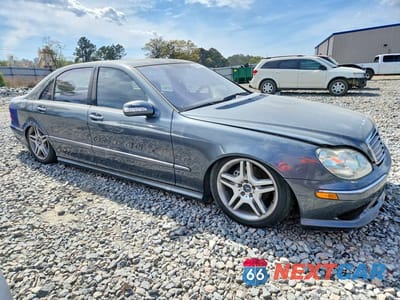 Czwarte zdjęcie samochodu z boku: 2006 MERCEDES-BENZ S 500 VIN:WDBNG75J76A477618 - miniatura