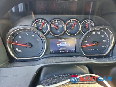 Zdjęcie 9 z 12 samochodu: 2021 CHEVROLET SILVERADO K2500 HEAVY DUTY LT VIN:1GC1YNEY7MF304986 - miniatura