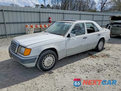 1991 MERCEDES-BENZ 300 E 2.6 WDBEA26D2MB302620 - główne zdjęcie licytacji z USA - miniatura