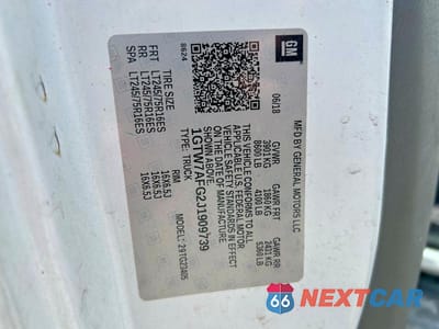 Zdjęcie 10 z 14 samochodu: 2018 GMC SAVANA G2500 VIN:1GTW7AFG2J1909739 - miniatura