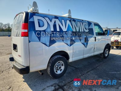 Trzecie zdjęcie samochodu z tyłu: 2023 GMC SAVANA 2500 CARGO UTILITY / SERVICE VAN VIN:1GTW7AFP1P1106672 - miniatura