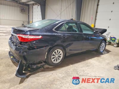 Trzecie zdjęcie samochodu z tyłu: 2016 TOYOTA CAMRY HYBRID LE VIN:4T1BD1FKXGU183563 - miniatura