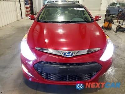 Piąte zdjęcie samochodu w środku: 2015 HYUNDAI SONATA HYBRID LIMITED VIN:KMHEC4A44FA121926 - miniatura