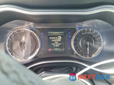 Zdjęcie 9 z 12 samochodu: 2017 CHRYSLER 200 LIMITED VIN:1C3CCCAB6HN502519 - miniatura