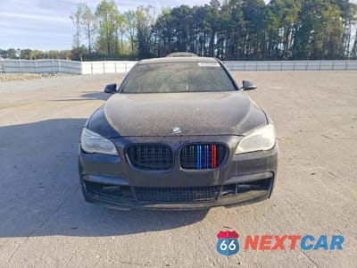 Piąte zdjęcie samochodu w środku: 2014 BMW 750 LI VIN:WBAYE8C59ED135016 - miniatura