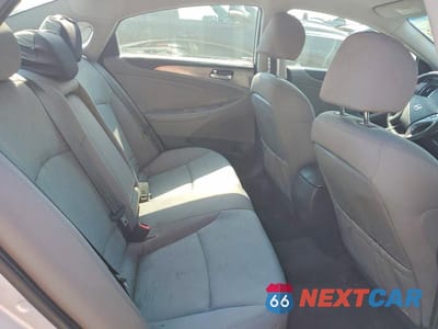 Zdjęcie 10 z 11 samochodu: 2015 HYUNDAI SONATA HYBRID BASE VIN:KMHEC4A40FA134186 - miniatura