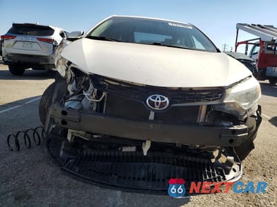 Piąte zdjęcie samochodu w środku: 2015 TOYOTA COROLLA S PLUS VIN:5YFBURHE5FP215647 - miniatura