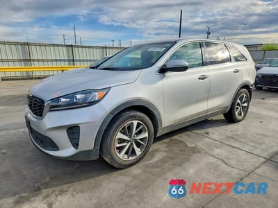 2020 KIA SORENTO LX V6 5XYPG4A57LG682742 - główne zdjęcie licytacji z USA - miniatura