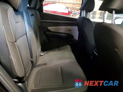 Zdjęcie 11 z 13 samochodu: 2022 HYUNDAI TUCSON SEL VIN:KM8JBCAE1NU065011 - miniatura