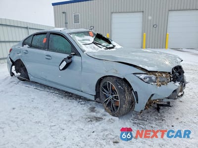 Czwarte zdjęcie samochodu z boku: 2024 BMW 330XI VIN:3MW89FF01R8E73666 - miniatura