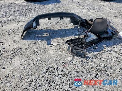 Zdjęcie 13 z 14 samochodu: 2018 GMC YUKON SLE VIN:1GKS2AKC1JR339125 - miniatura