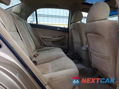 Zdjęcie 10 z 12 samochodu: 2006 HONDA ACCORD EX VIN:1HGCM56736A030049 - miniatura
