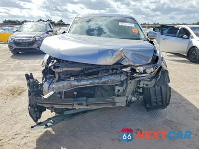 Piąte zdjęcie samochodu w środku: 2016 MITSUBISHI OUTLANDER SE VIN:JA4AD3A36GZ049979 - miniatura