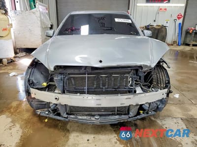 Piąte zdjęcie samochodu w środku: 2011 MERCEDES-BENZ C 300 4MATIC VIN:WDDGF8BB4BR149025 - miniatura