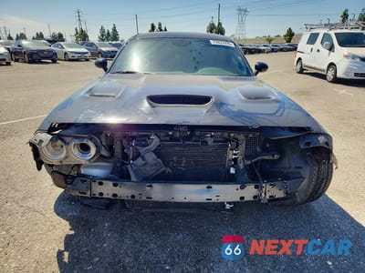 Piąte zdjęcie samochodu w środku: 2019 DODGE CHALLENGER R VIN:2C3CDZFJ9KH533926 - miniatura