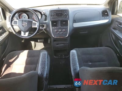 Zdjęcie 8 z 14 samochodu: 2015 DODGE GRAND CARAVAN SE VIN:2C4RDGBG5FR641898 - miniatura
