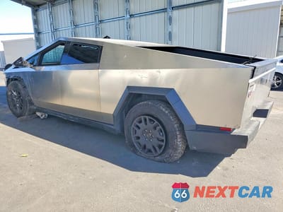 Drugie zdjęcie samochodu z przodu: 2024 TESLA CYBERTRUCK VIN:7G2CEHED0RA016281 - miniatura