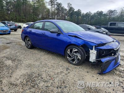 Czwarte zdjęcie samochodu z boku: 2025 HYUNDAI ELANTRA SEL SPORT VIN:KMHLM4DG5SU932413 - miniatura