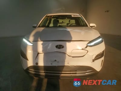 Piąte zdjęcie samochodu w środku: 2023 HYUNDAI KONA ELECTRIC SEL VIN:KM8K33AG7PU190276 - miniatura