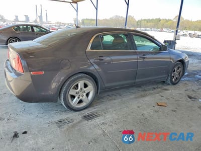 Trzecie zdjęcie samochodu z tyłu: 2011 CHEVROLET MALIBU LS VIN:1G1ZB5E1XBF337607 - miniatura