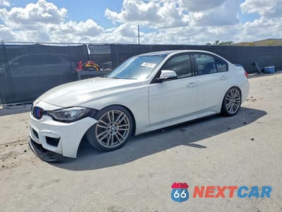 2013 BMW 335 XI WBA3B9C50DF140455 - główne zdjęcie licytacji z USA - miniatura