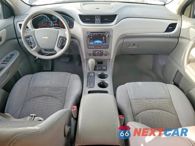 Zdjęcie 8 z 13 samochodu: 2017 CHEVROLET TRAVERSE LS VIN:1GNKRFED6HJ143643 - miniatura
