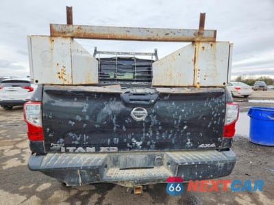 Zdjęcie 6 z 11 samochodu: 2016 NISSAN TITAN XD S VIN:1N6AA1F34GN510595 - miniatura