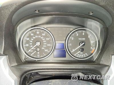 Zdjęcie 9 z 13 samochodu: 2011 BMW 328 XI VIN:WBAPK7C54BA772052 - miniatura