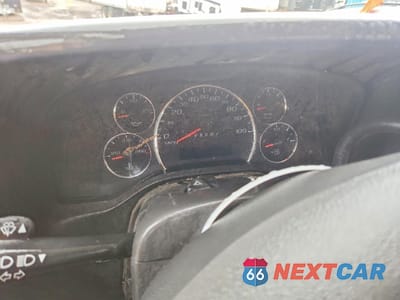 Zdjęcie 9 z 13 samochodu: 2023 GMC SAVANA BOX TRUCK VIN:7GZ37TC71PN003203 - miniatura