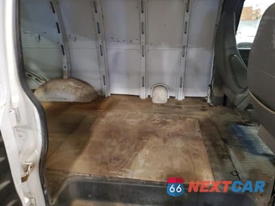 Zdjęcie 11 z 12 samochodu: 2004 CHEVROLET EXPRESS 2500 DELIVERY VAN VIN:1GCGG25V041137059 - miniatura