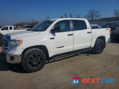 2016 TOYOTA TUNDRA SR5 5TFDW5F11GX560530 - główne zdjęcie licytacji z USA - miniatura