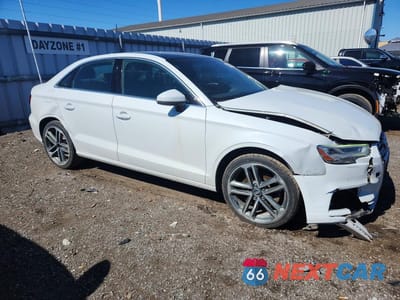 Czwarte zdjęcie samochodu z boku: 2018 AUDI A3 TECHNIK VIN:WAUF8GFF9J1060262 - miniatura