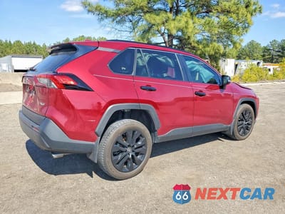 Trzecie zdjęcie samochodu z tyłu: 2024 TOYOTA RAV4 XLE PREMIUM VIN:2T3C1RFV5RW302667 - miniatura