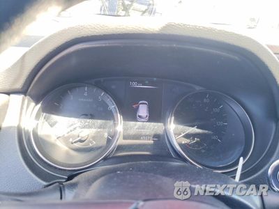 Zdjęcie 9 z 14 samochodu: 2017 NISSAN ROGUE SPORT SV VIN:JN1BJ1CP6HW032208 - miniatura