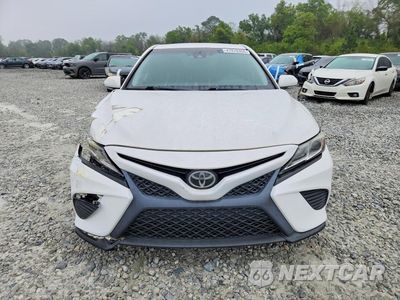 Piąte zdjęcie samochodu w środku: 2019 TOYOTA CAMRY SE VIN:4T1B11HK6KU772270 - miniatura