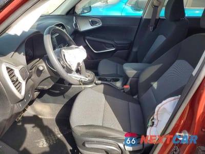 Zdjęcie 7 z 12 samochodu: 2022 KIA SOUL LX VIN:KNDJ23AU5N7810319 - miniatura