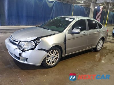 2008 FORD FOCUS SE 1FAHP35NX8W235833 - główne zdjęcie licytacji z USA - miniatura