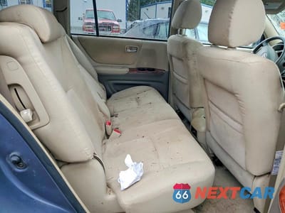 Zdjęcie 11 z 12 samochodu: 2004 TOYOTA HIGHLANDER LIMITED VIN:JTEEP21A940037358 - miniatura