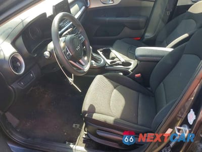 Zdjęcie 7 z 12 samochodu: 2023 KIA FORTE LXS VIN:3KPF24AD1PE600900 - miniatura