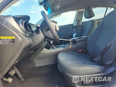 Zdjęcie 7 z 12 samochodu: 2015 KIA OPTIMA LX VIN:5XXGM4A77FG445428 - miniatura