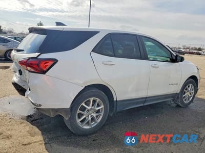 Trzecie zdjęcie samochodu z tyłu: 2022 CHEVROLET EQUINOX LS VIN:3GNAXHEV7NS244609 - miniatura