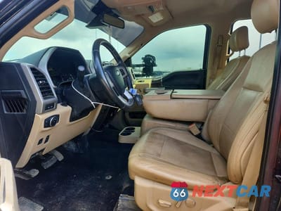 Zdjęcie 7 z 11 samochodu: 2019 FORD F350 SUPER DUTY VIN:1FT8W3BT5KEC59468 - miniatura