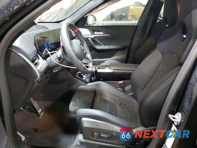 Zdjęcie 7 z 12 samochodu: 2025 BMW X1 M35I VIN:WBX13EF03S5252334 - miniatura