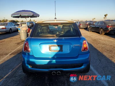 Zdjęcie 6 z 12 samochodu: 2007 MINI COOPER S VIN:WMWMF73537TT81042 - miniatura